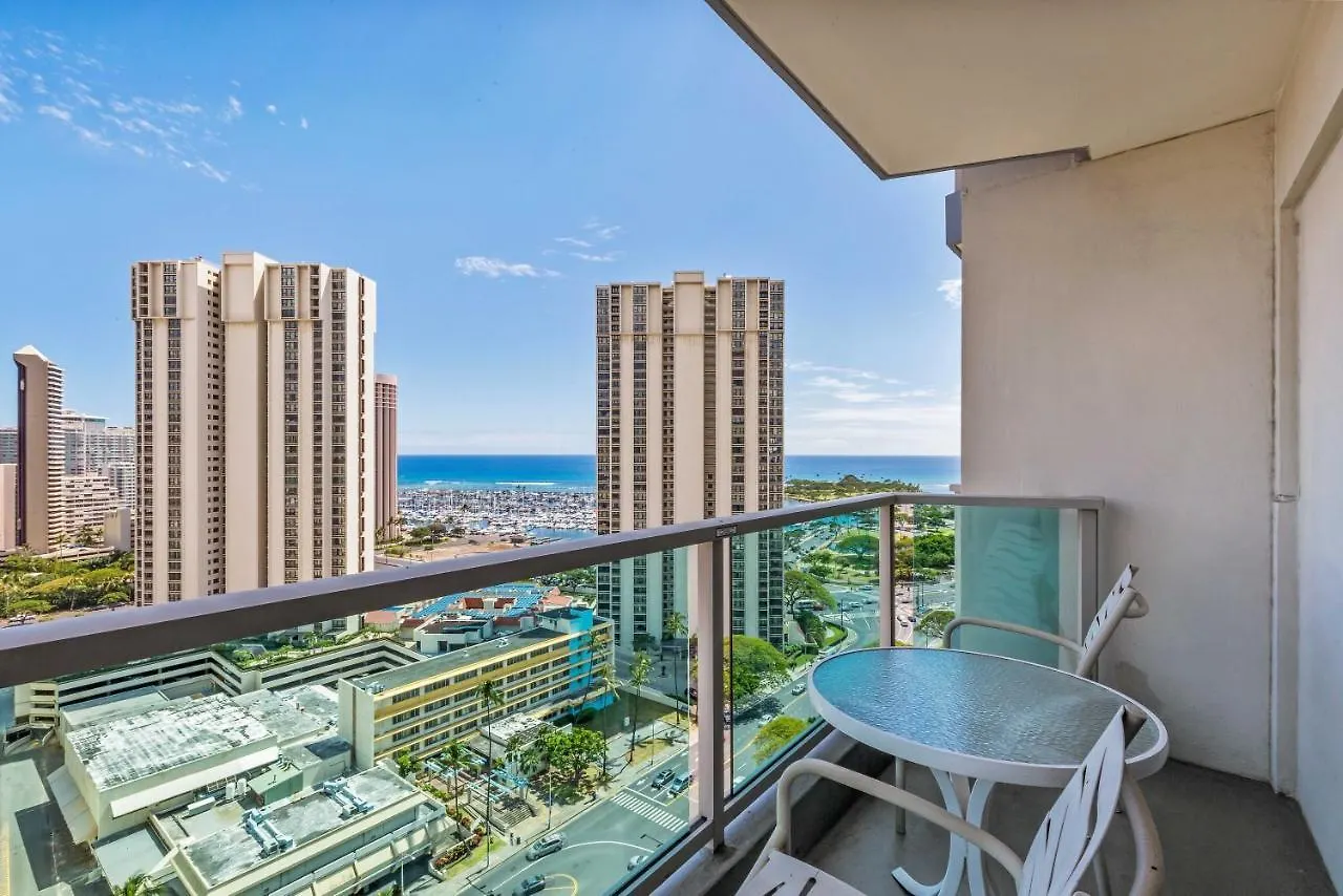 Castle At Ala Moana Hotel Honolulu